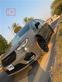 Chrysler Pacifica